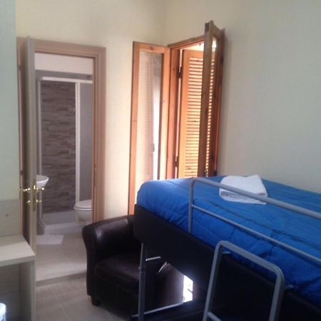 Guest House Hola Roma Exterior photo