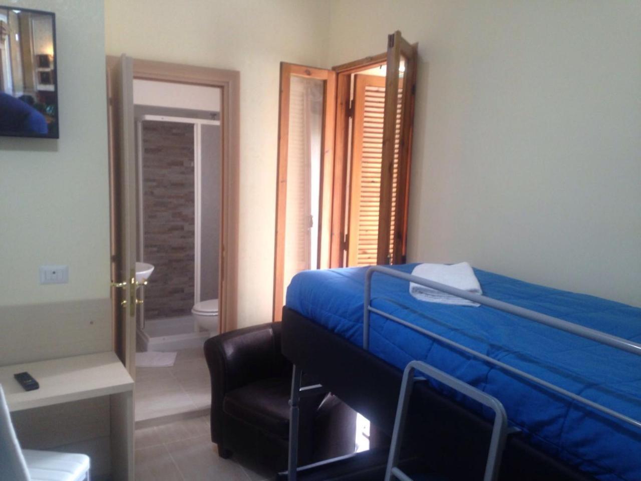 Guest House Hola Roma Exterior photo
